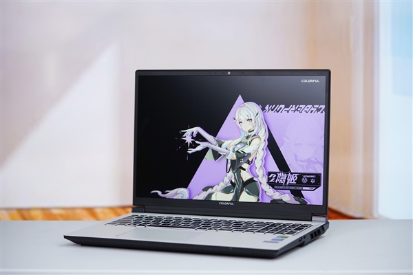 满血RTX 5070Ti加持!七彩虹隐星P16 Pro图赏