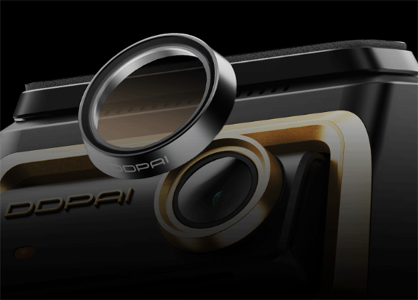 1599元起 盯盯拍Z90 Master行车记录仪发布:前后双4K录制