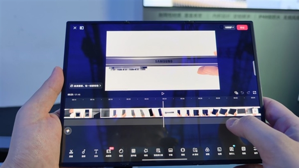 G形三折叠史上首款！三星Galaxy Z TriFold上手