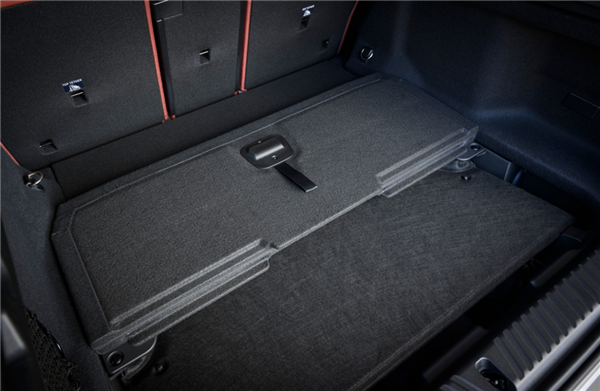 去欧洲试了宝马iX3 真给我开爽了!