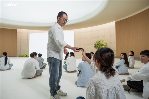 徕芬回应发布会撞景《周处除三害》灵修场面:与电影无关 2023年就用过