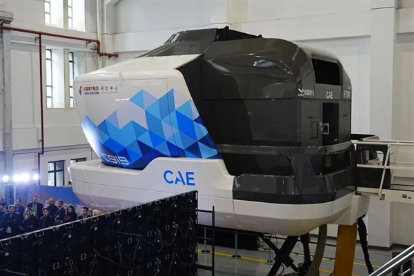 全球航司首台！东航C919飞行模拟机正式启用