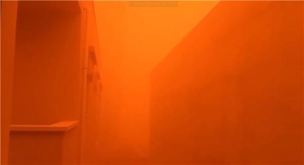 末日景象不过如此！罕见沙尘暴席卷希腊利比亚：漫天血红色