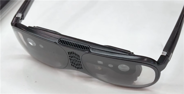 苹果的半成品方案 居然成了版本答案!