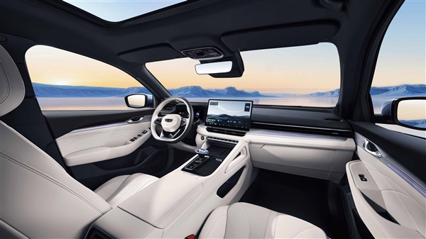 百公里油耗不到4升 吉利星瑞i-HEV智擎混动预售：10.27万起